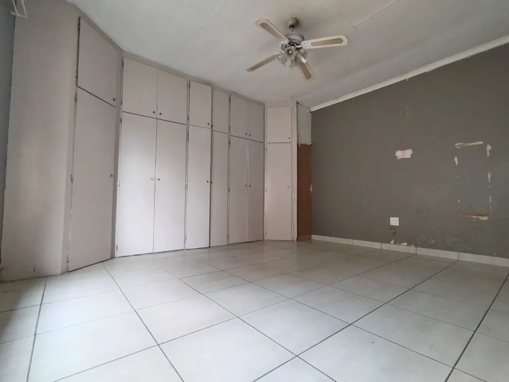 House sold in Sunset View, Newcastle - 1NW1702196