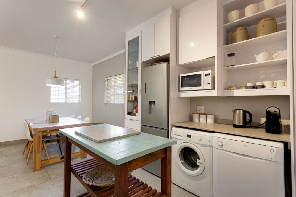 Apartment for sale in Riviera (JHB) - HP1701756 Apartment for sale in Riviera (JHB) - HP1701756