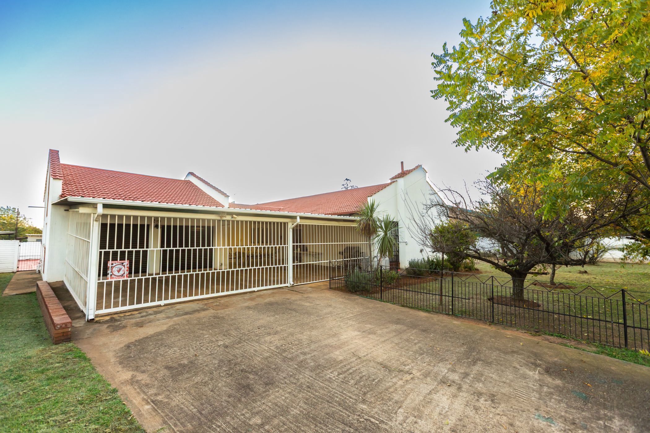 House sold in Pioneer Park - 1NW1700608