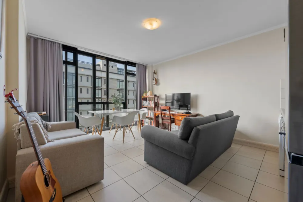Apartment sold in Zonnebloem - AS1702614 Apartment sold in Zonnebloem - AS1702614