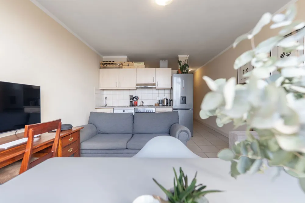 Apartment sold in Zonnebloem - AS1702614 Apartment sold in Zonnebloem - AS1702614