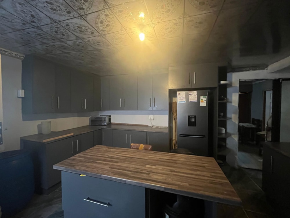 House for sale in Kwa Nobuhle - 1UK1701658 House for sale in Kwa Nobuhle - 1UK1701658