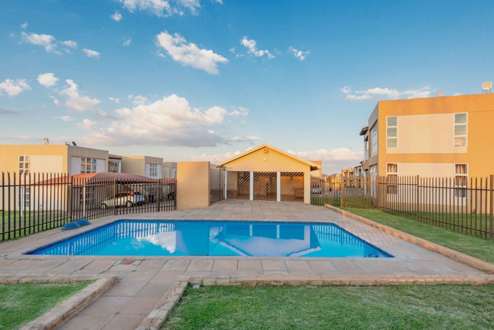 Apartment for sale in Mondeor - 1GV1698604 Apartment for sale in Mondeor - 1GV1698604