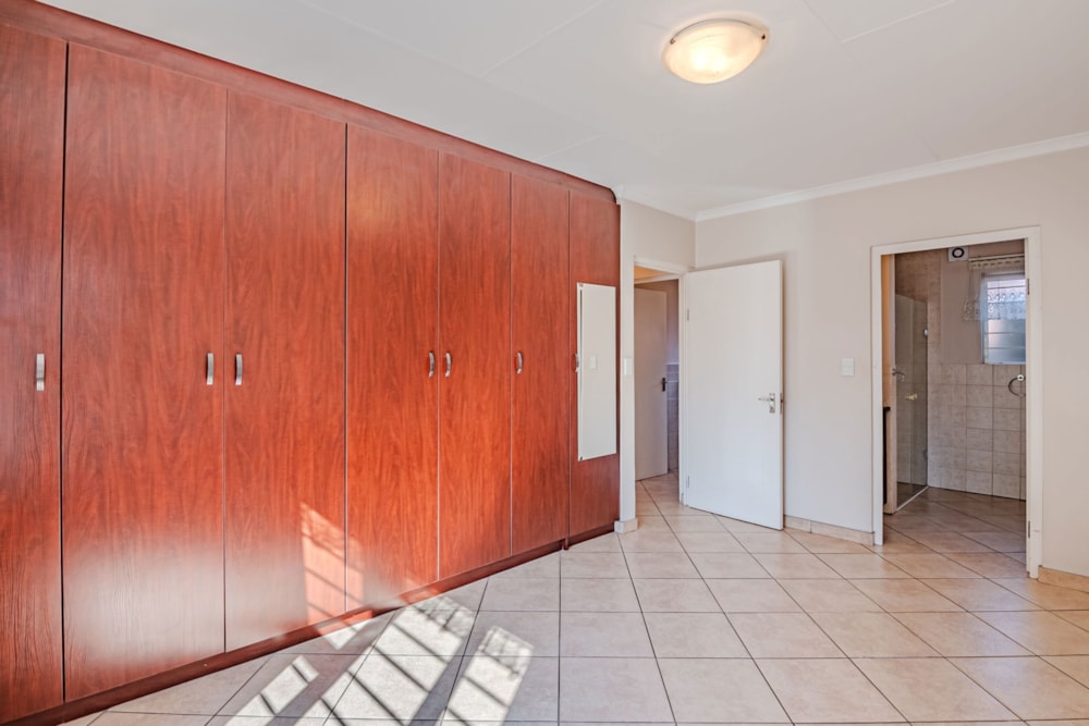 Single-storey retirement home for sale in Willow Park Manor - PT1699855