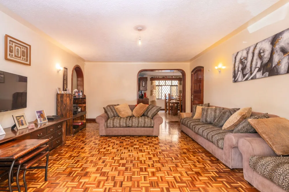 Apartment sold in Brookside Drive , Kenya - 3KE1702736 Apartment sold in Brookside Drive , Kenya - 3KE1702736