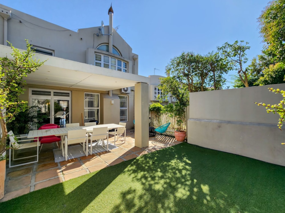 Townhouse sold in Fresnaye - AS1700836