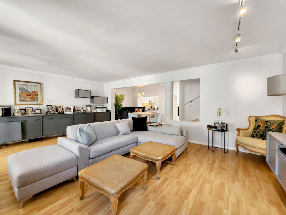 Townhouse sold in Fresnaye - AS1700836