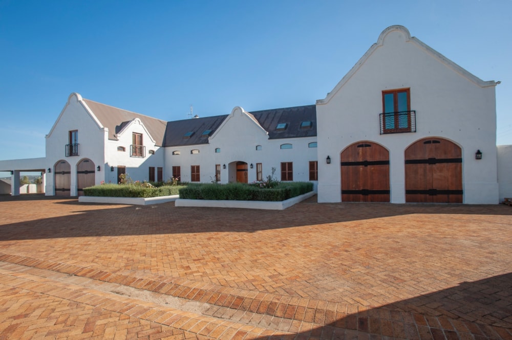 Wine farm for sale in Stellenbosch Farms - ST1698999 Wine farm for sale in Stellenbosch Farms - ST1698999