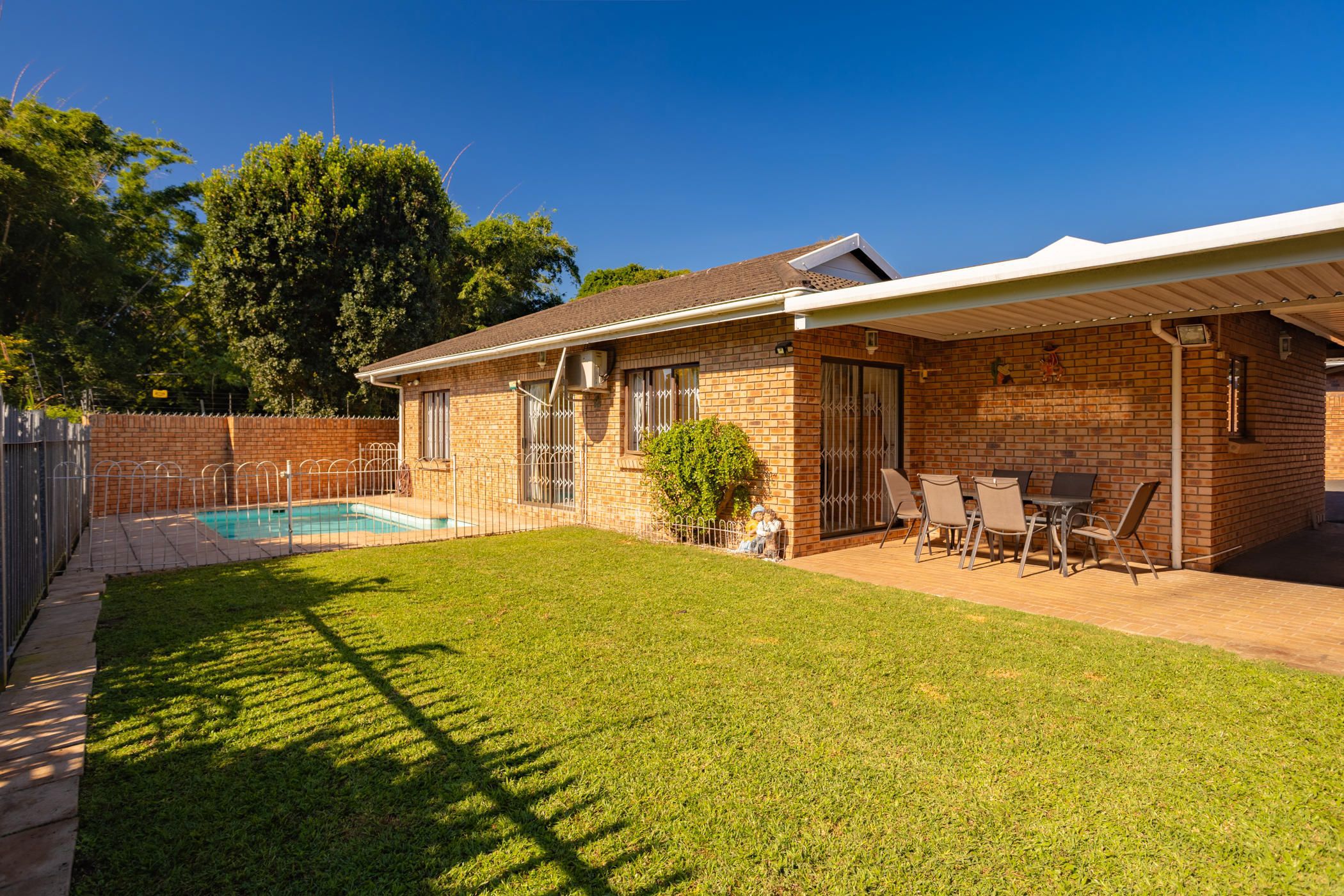 House sold in Manors - 1WP1700589