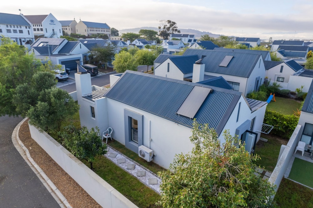 House sold in Aan de Wijnlanden - ST1700337 House sold in Aan de Wijnlanden - ST1700337