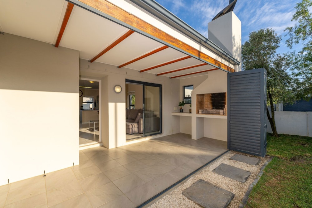 House sold in Aan de Wijnlanden - ST1700337 House sold in Aan de Wijnlanden - ST1700337