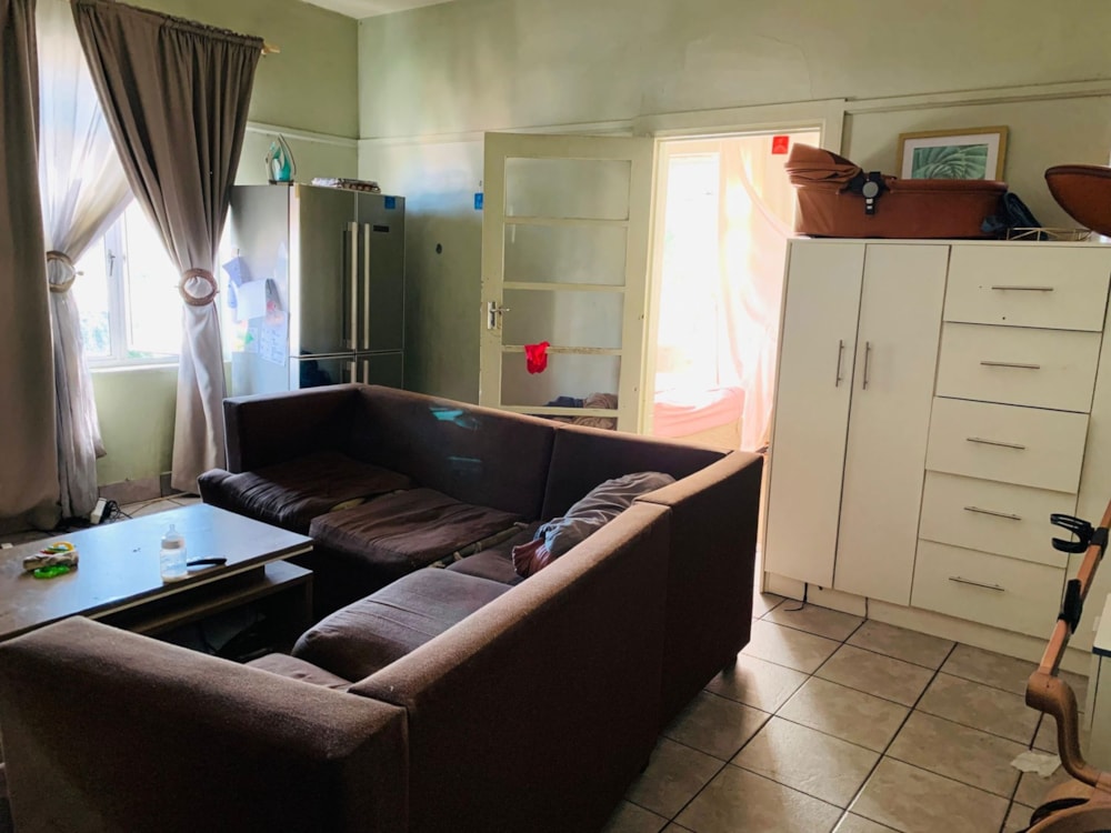 Apartment for sale in Bulwer, Durban - 1DA1702490 Apartment for sale in Bulwer, Durban - 1DA1702490