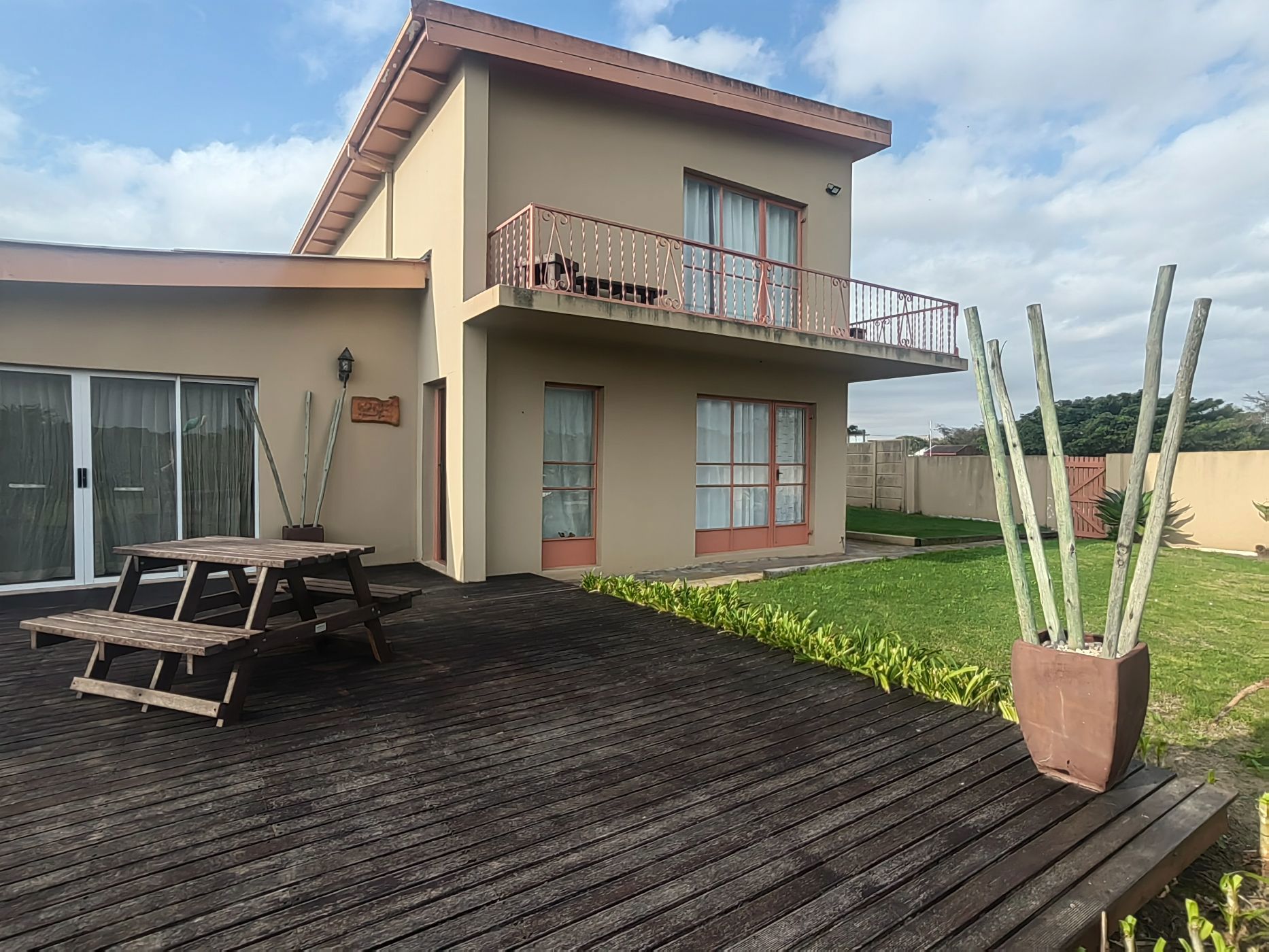 Double-storey house let in Colchester - 1PLZ1699353