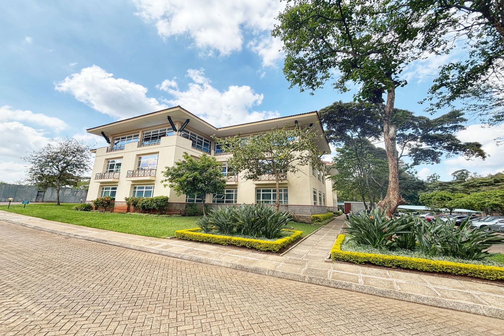 Commercial office to rent in Karen, Kenya - 3KE1699647