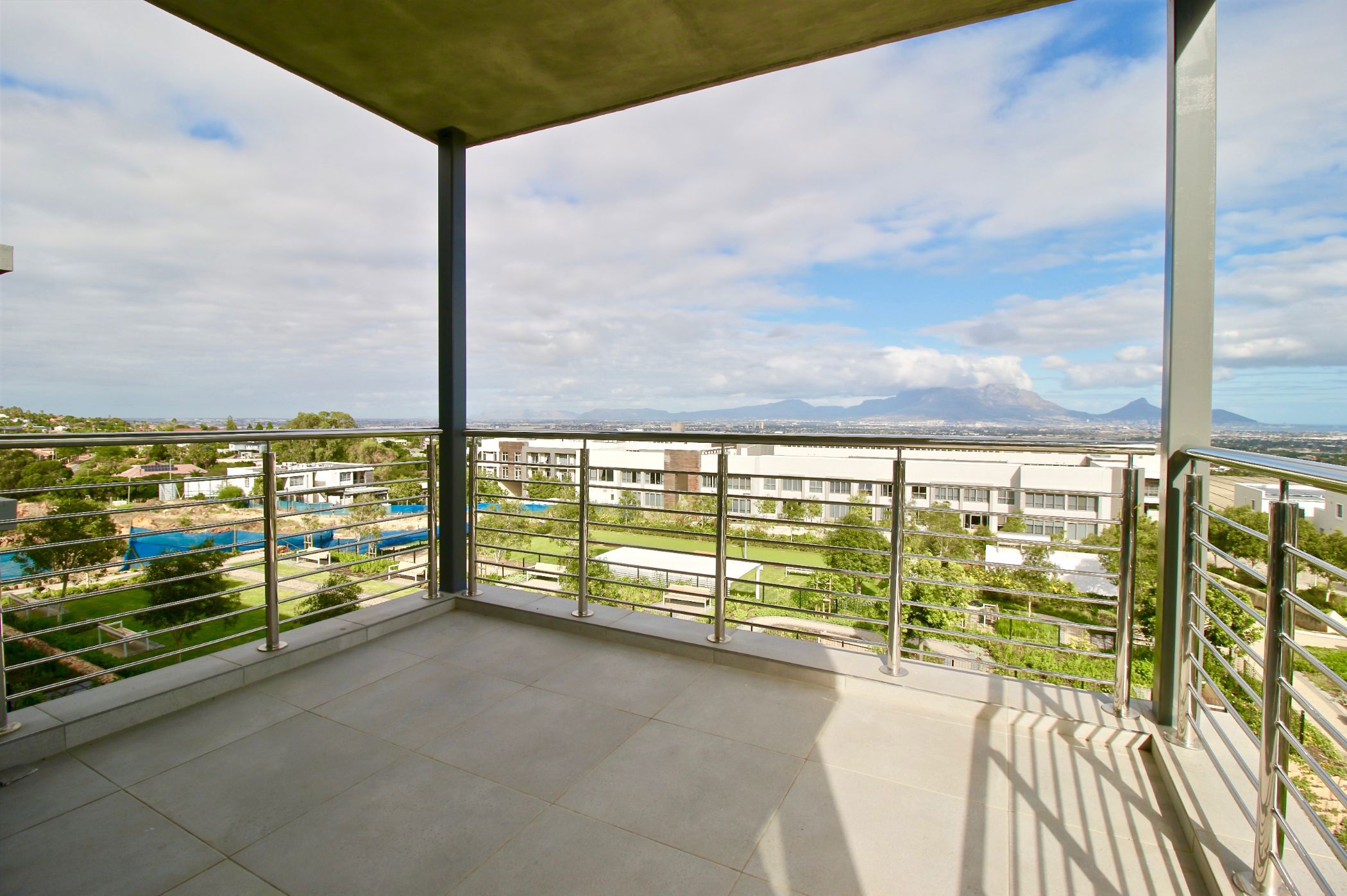 Retirement apartment let in Plattekloof - 1PLA1699326