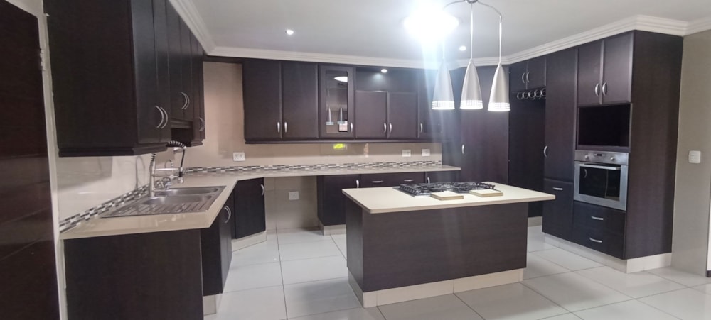 Cluster let in Bartlett - ENL1699379 Cluster let in Bartlett - ENL1699379