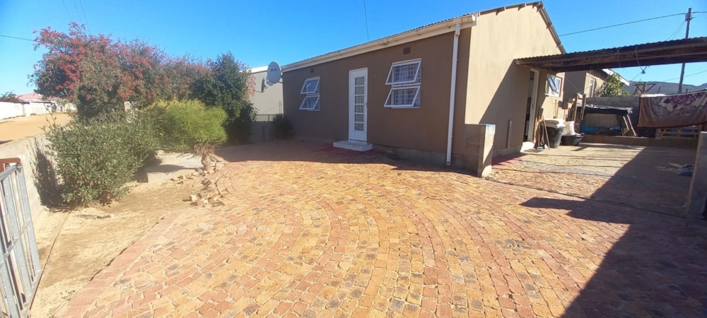 House sold in Chatsworth, Malmesbury - 1MS1700430 House sold in Chatsworth, Malmesbury - 1MS1700430