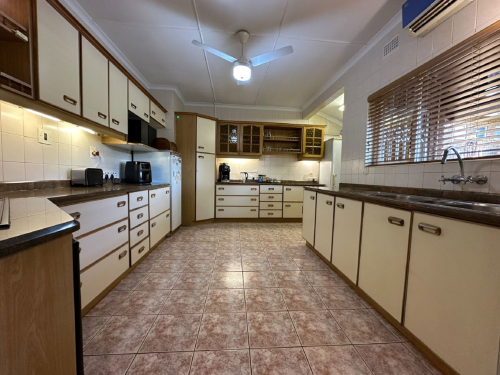 House for sale in Widenham - 1si1699681 House for sale in Widenham - 1si1699681