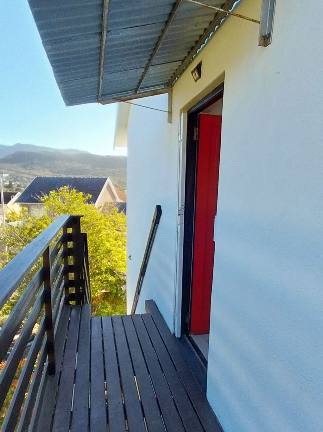 Apartment let in Sun Valley, Fish Hoek - FHL1699549