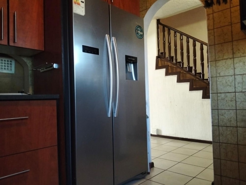 Cluster let in Haddon - 1GV1699576 Cluster let in Haddon - 1GV1699576