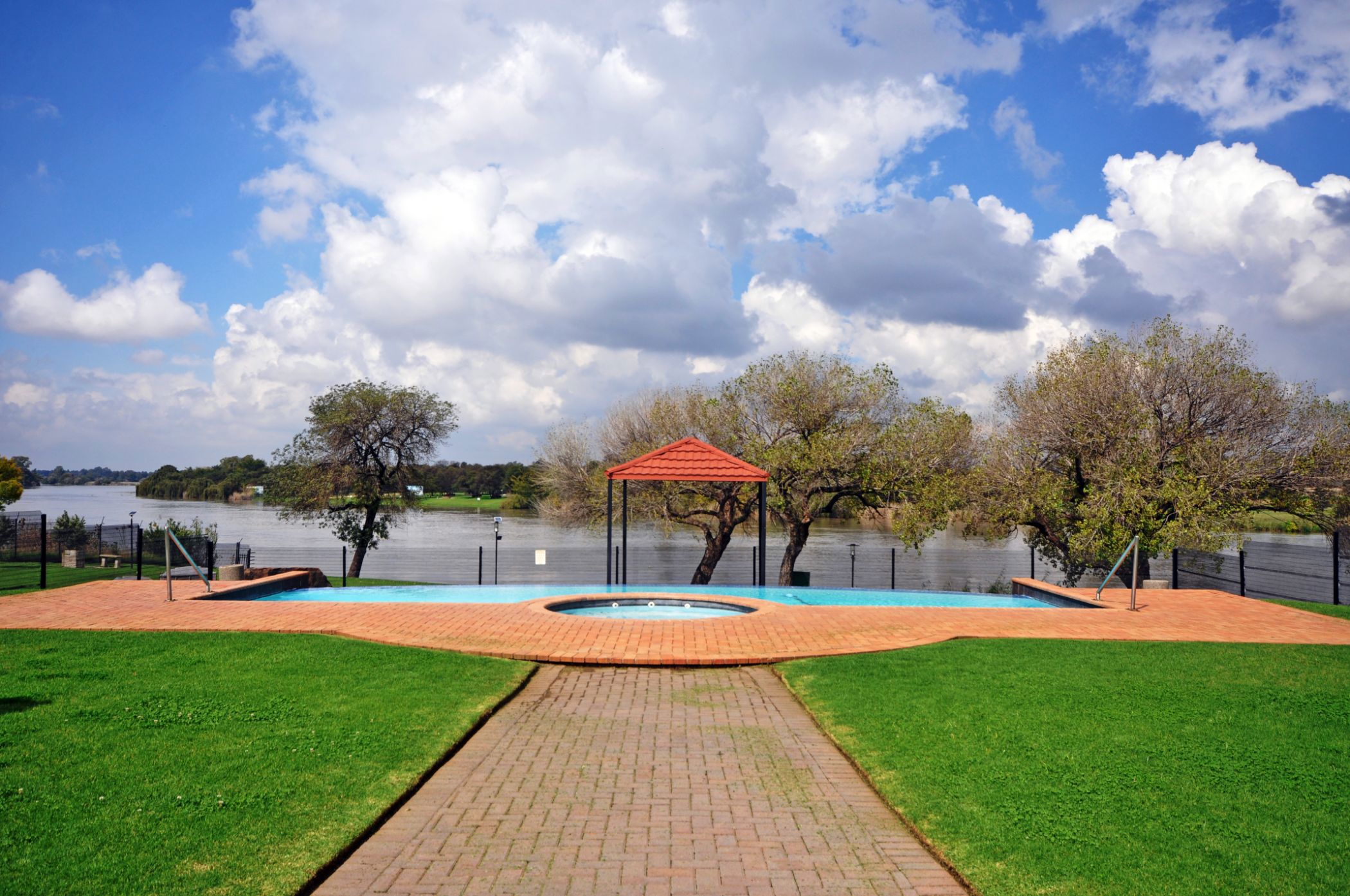 Apartment for sale in Emfuleni Golf Estate - 1VT1699613
