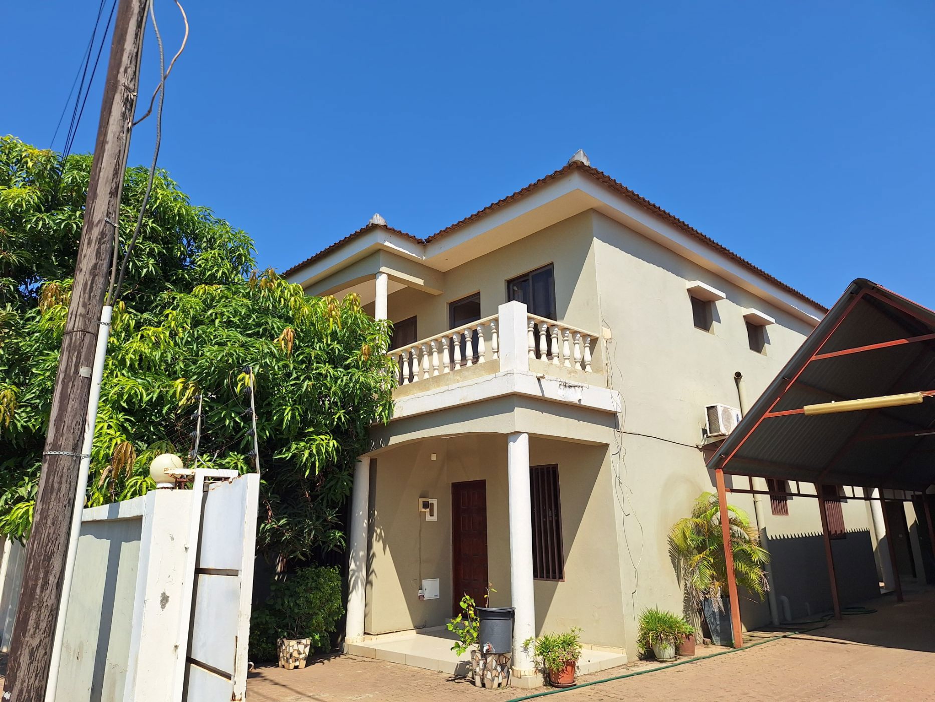 Security complex home to rent in Matola, Mozambique - 3MQ1702762
