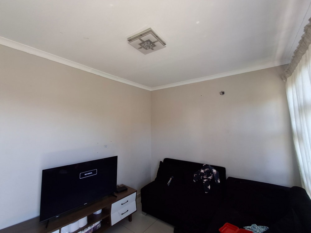 House for sale in Esikhawini - 1RY1699625 House for sale in Esikhawini - 1RY1699625