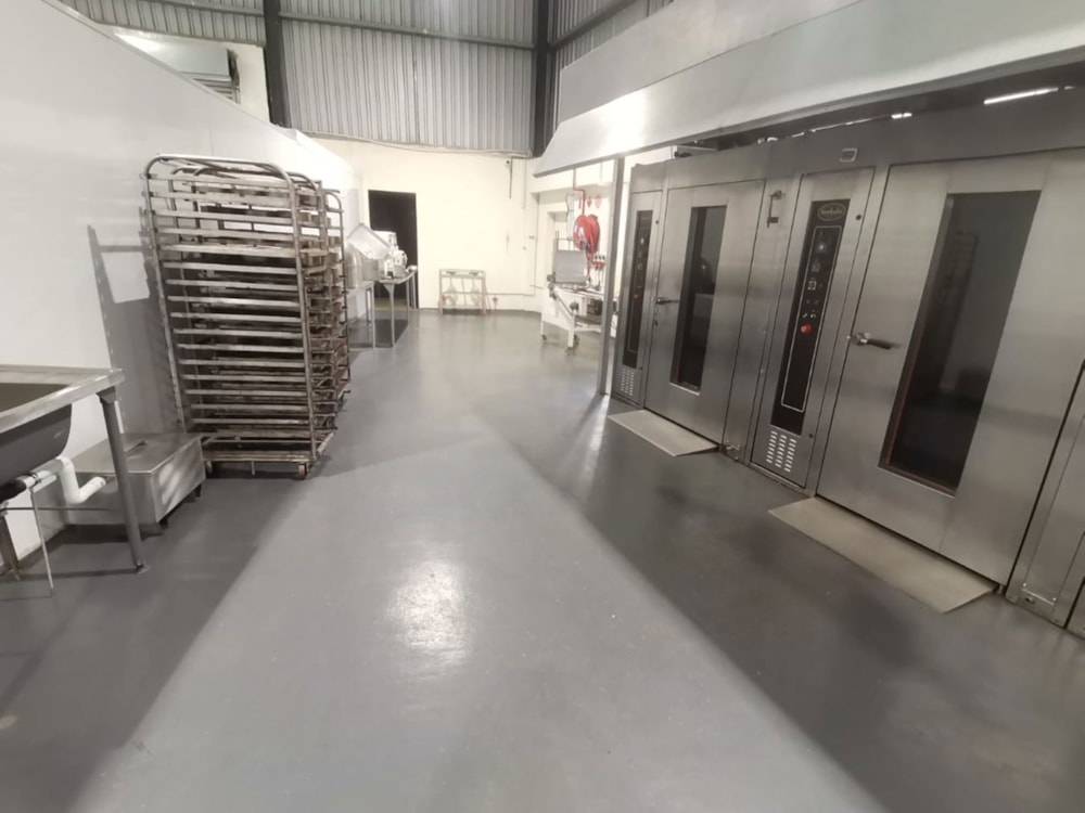 Commercial Building to rent in Verulam - 1DA1699751 Commercial Building to rent in Verulam - 1DA1699751