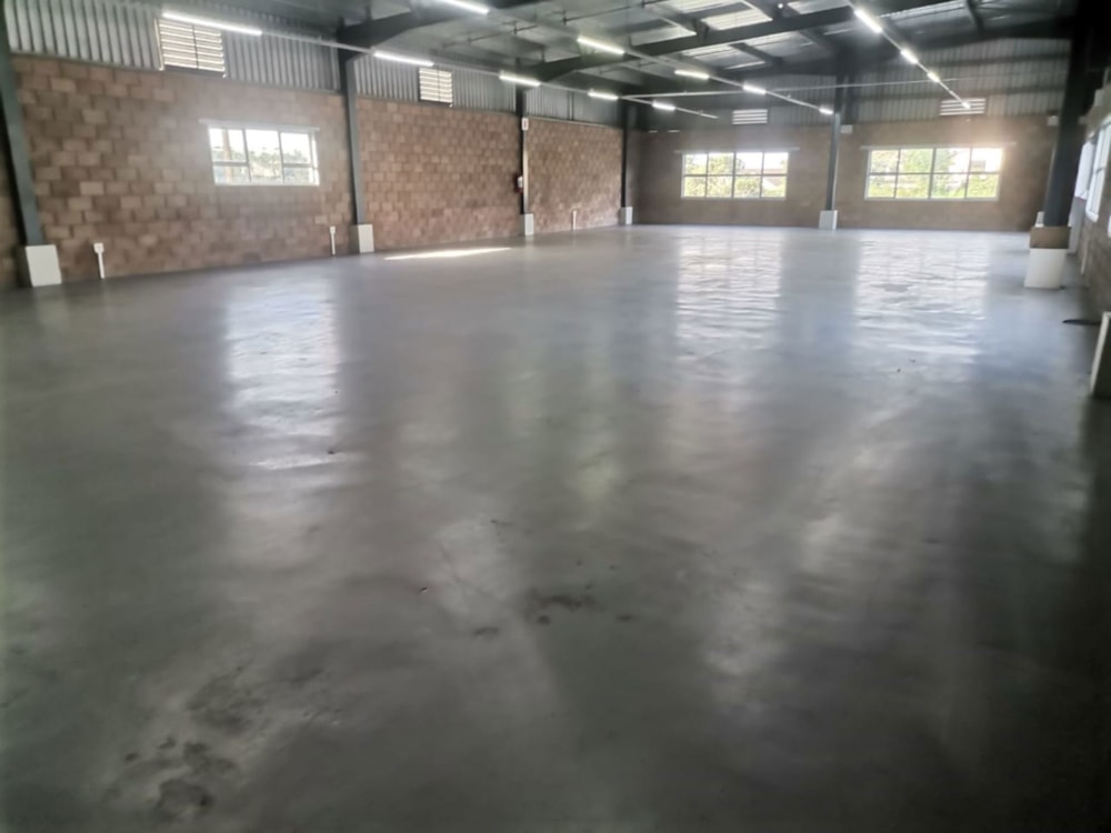 Commercial Building to rent in Verulam - 1DA1699752 Commercial Building to rent in Verulam - 1DA1699752