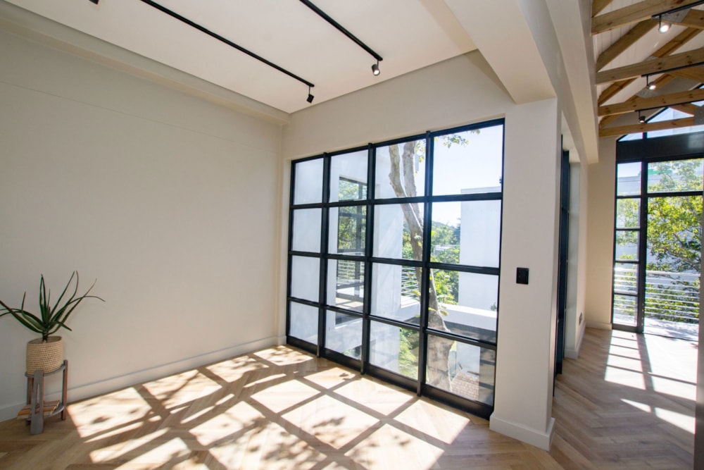 Commercial business for sale in Stellenbosch Central - ST1700228