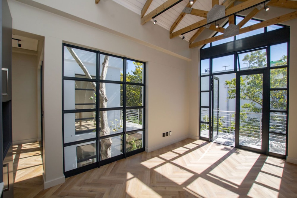 Commercial business for sale in Stellenbosch Central - ST1700228