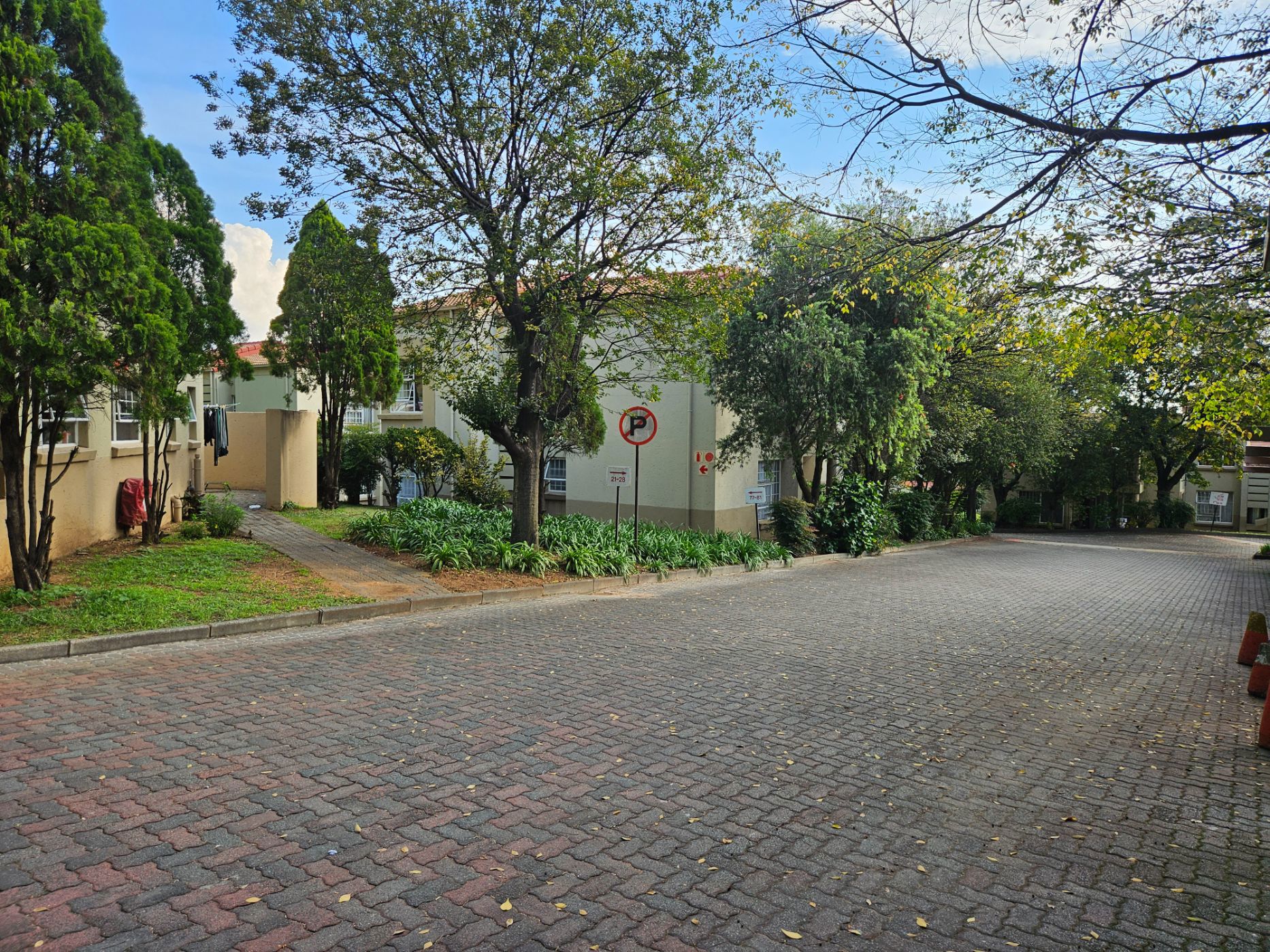 Townhouse for sale in Rembrandt Park - BED1699985