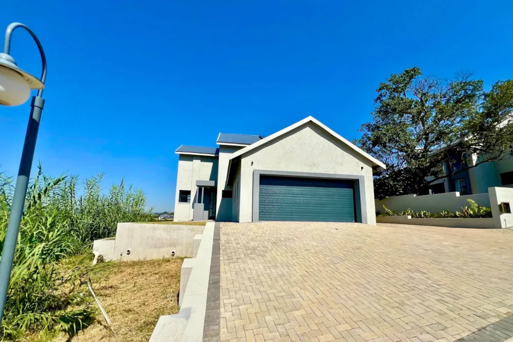Double-storey house for sale in Elawini Lifestyle Estate - 1NS1700168