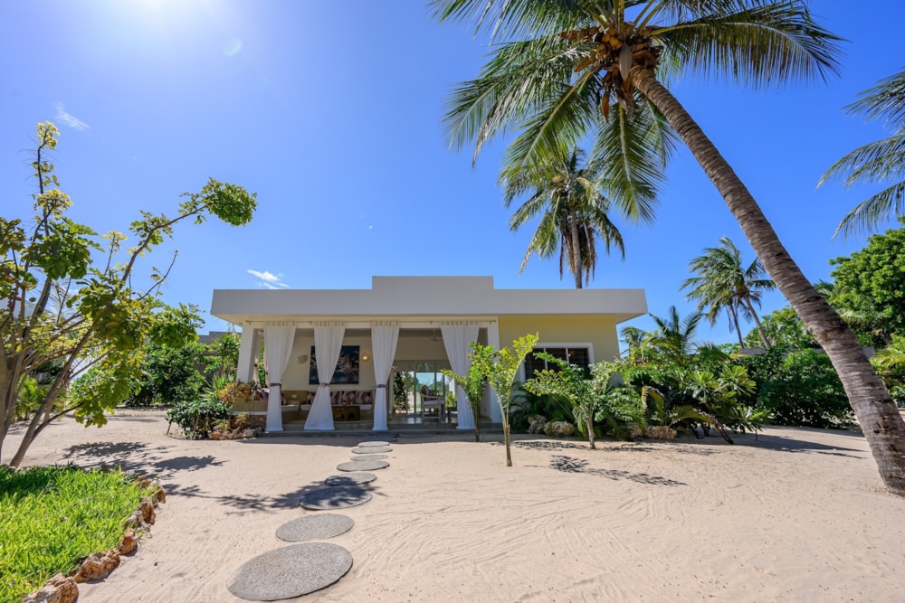 Beach bungalow to rent in Malindi, Kenya - 3KE1700103 Beach bungalow to rent in Malindi, Kenya - 3KE1700103