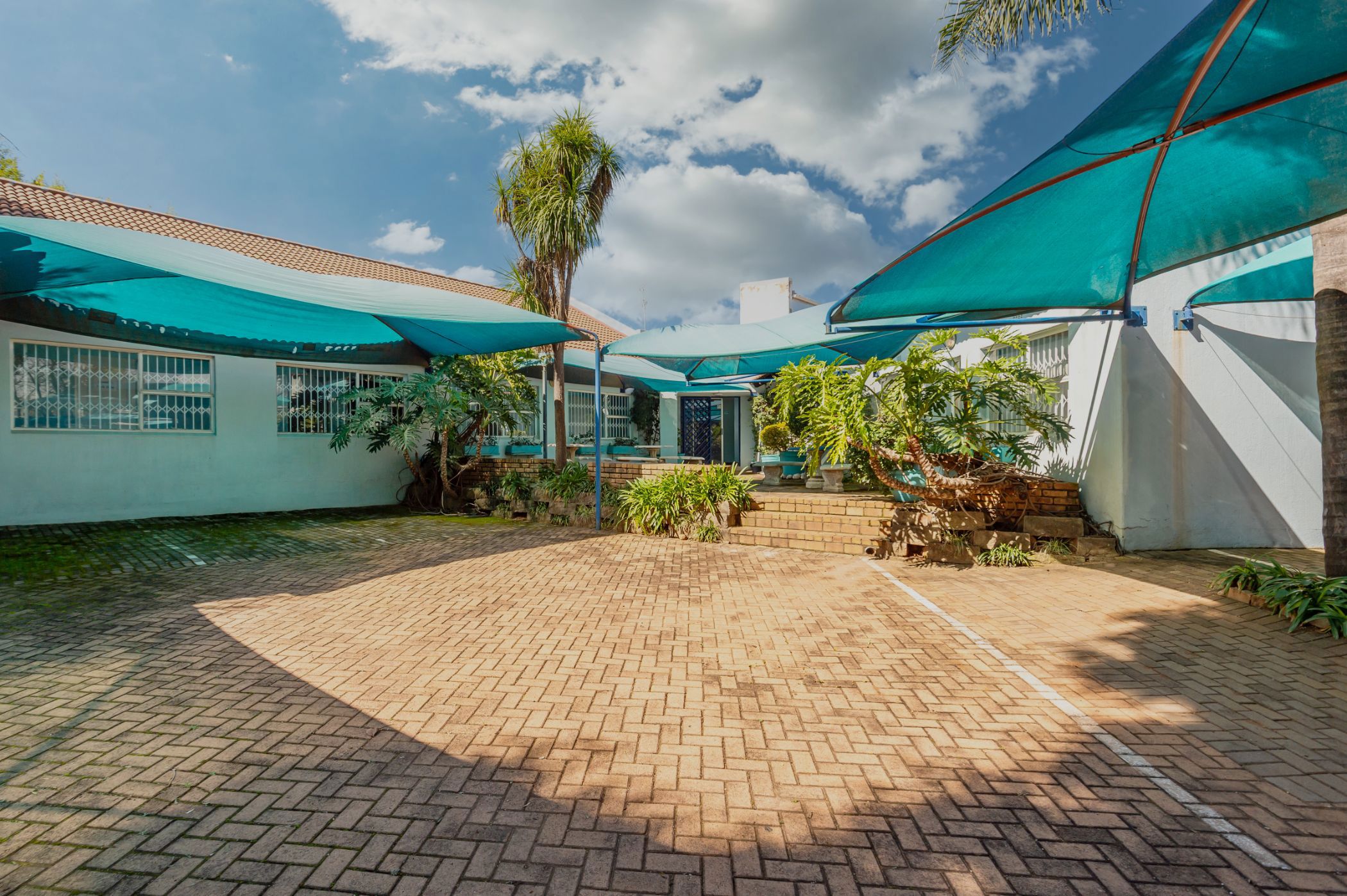 Commercial Building for sale in Bedfordview - BED1700974