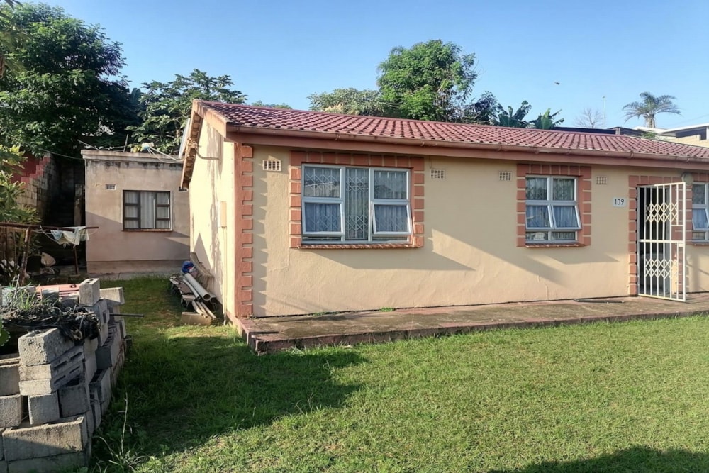 House for sale in Umlazi - 1WB1700190 House for sale in Umlazi - 1WB1700190