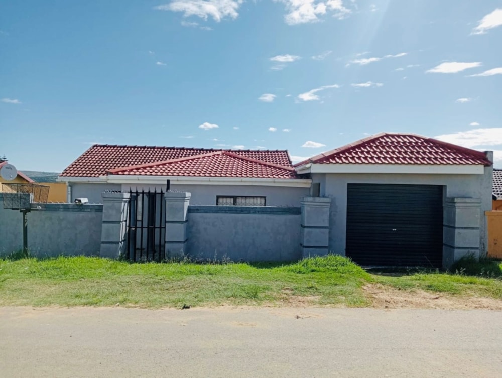 House for sale in King Williams Town (Qonce) - 1MH1700189 House for sale in King Williams Town (Qonce) - 1MH1700189