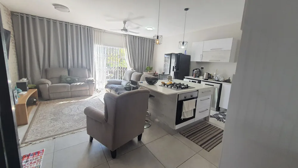 Townhouse for sale in Durban North - 1ND1745274 Townhouse for sale in Durban North - 1ND1745274