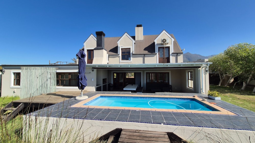 House let in Riebeek Kasteel - RVL1700218 House let in Riebeek Kasteel - RVL1700218