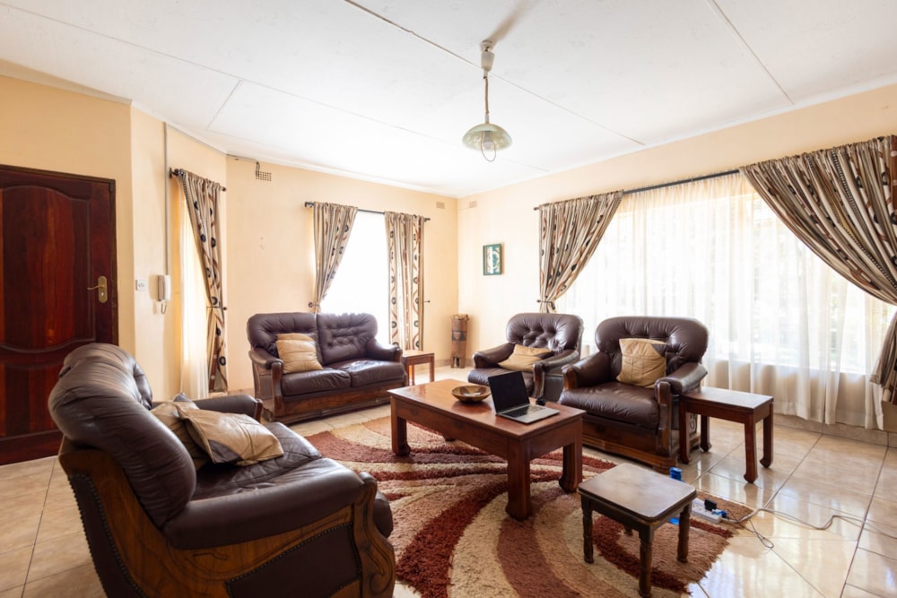 House for sale in Greendale, Zimbabwe - 3ZB1700244 House for sale in Greendale, Zimbabwe - 3ZB1700244