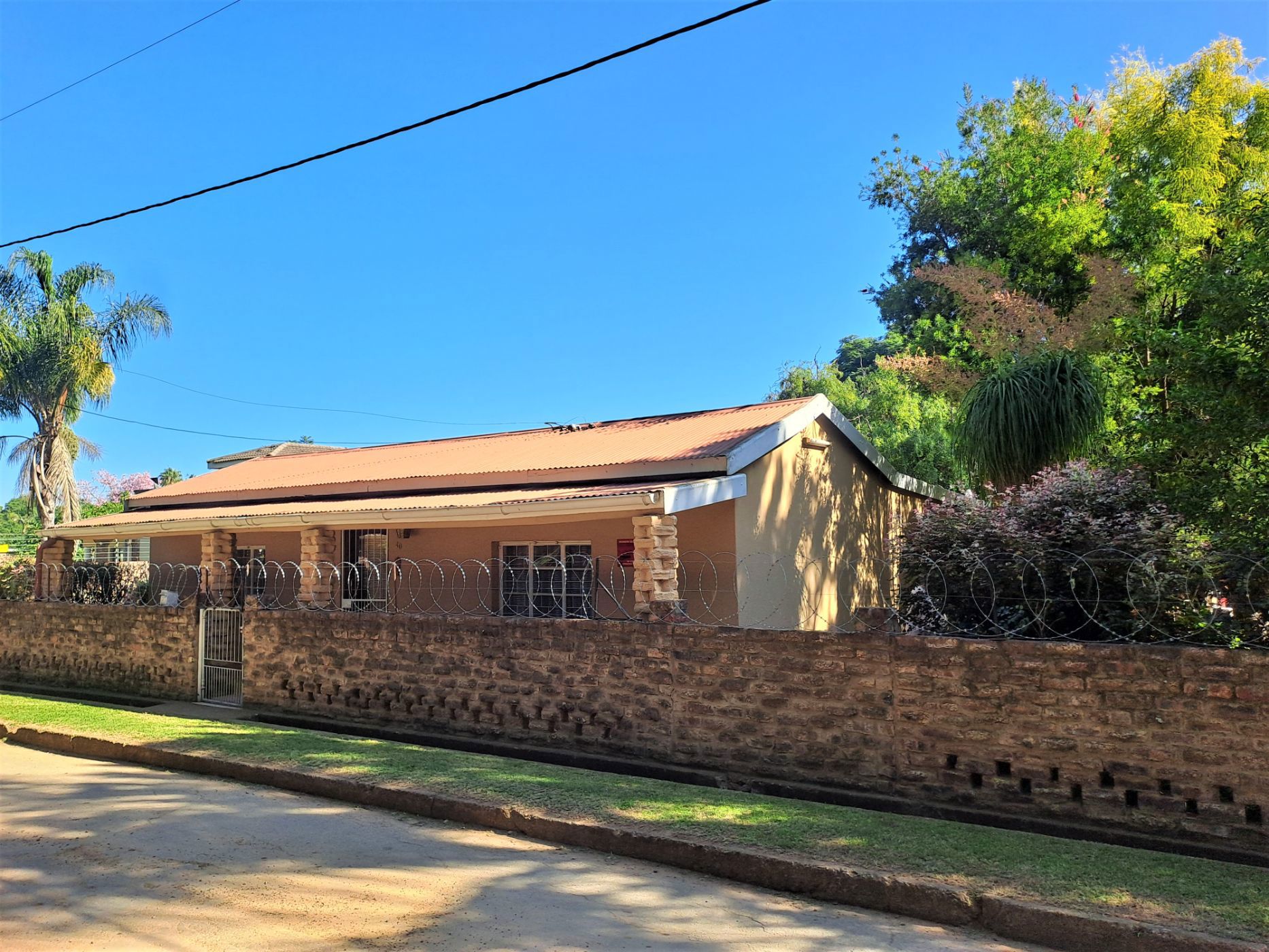 House for sale in Kirkwood, Nqweba, Eastern Cape - 1UK1700285