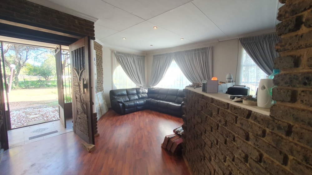 Smallholding for sale in Buyscelia - 1VT1700316 Smallholding for sale in Buyscelia - 1VT1700316