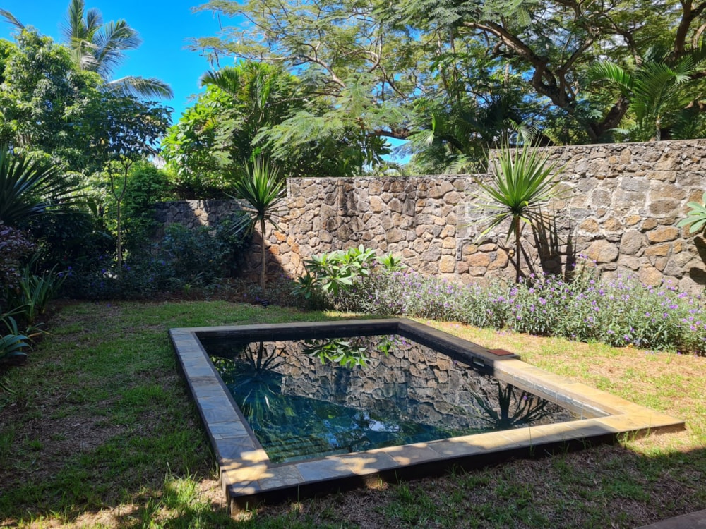 Apartment for sale in Pointe aux Canonniers, Mauritius - MPR1700378