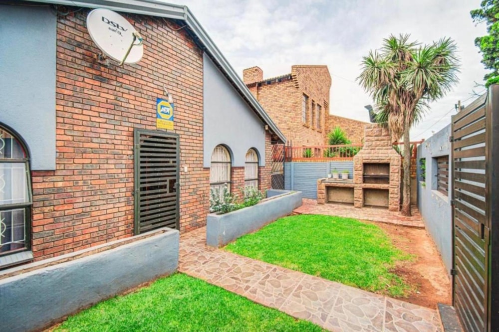 House for sale in Actonville - EN1700409 House for sale in Actonville - EN1700409