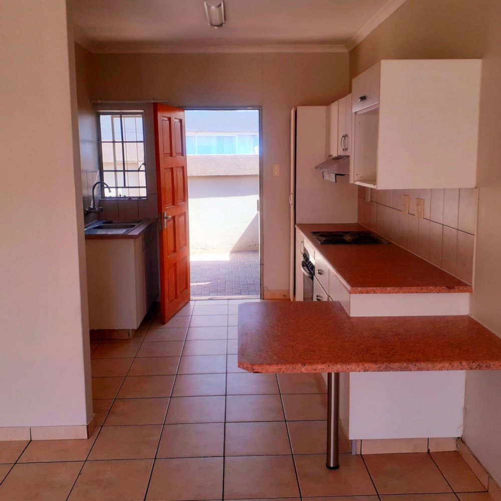 Apartment for sale in Pioneers Park, Namibia - 3NM1700417