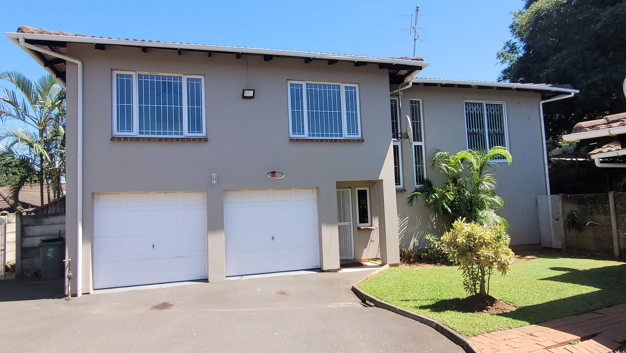 Townhouse let in Amanzimtoti - 1WB1700412