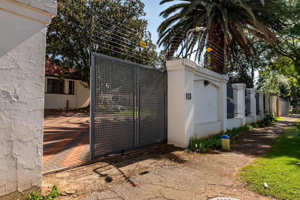 House to rent in Emmarentia - JBL1700572 House to rent in Emmarentia - JBL1700572