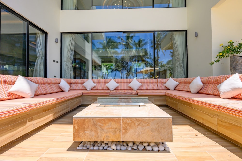 Beachfront villa to rent in Kilifi, Kenya - 3KE1704408