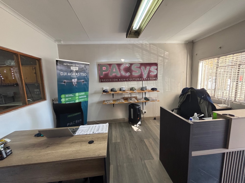 Commercial Building let in Bethlehem Central - 1BTH1700530 Commercial Building let in Bethlehem Central - 1BTH1700530