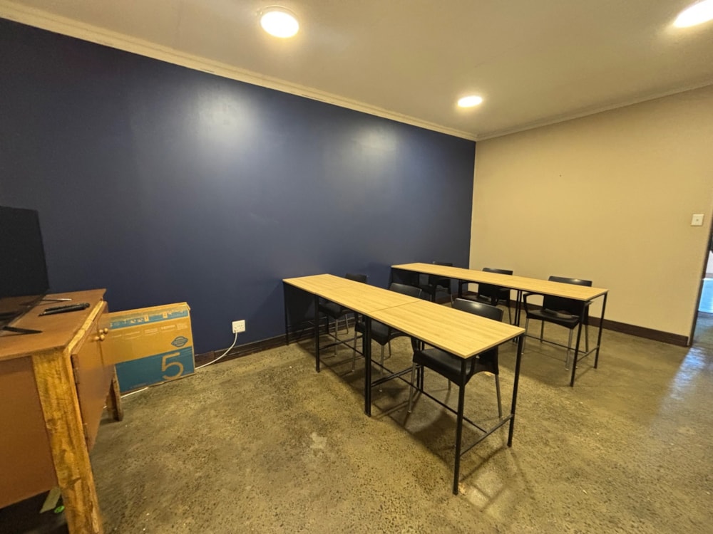 Commercial Building let in Bethlehem Central - 1BTH1700530 Commercial Building let in Bethlehem Central - 1BTH1700530